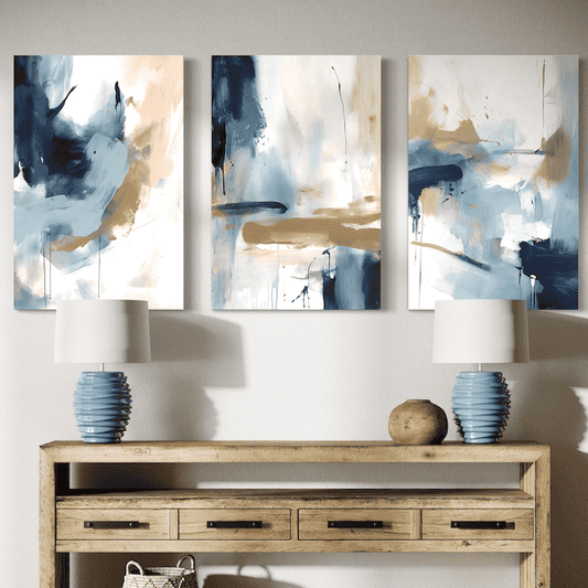 Triptyque Abstrait Bleu Brume – Touches modernes pour une ambiance apaisante