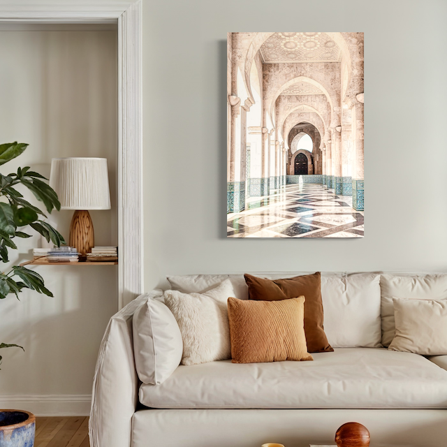 Galerie Royale Orientale – Arches Lumineuses & Sol Mosaïque