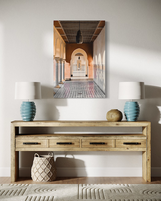 Couloir Andalou Marocain – Lumière, Arches & Charme Authentique